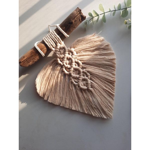 دیوارکوب تک برگ لوزی دار مکرومه طرح گیتا