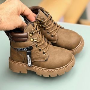 خرید اینترنتی قیمت بوت بچگانه طرح بغل زیپ از Kids کد 4073002