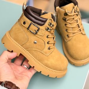 خرید اینترنتی قیمت بوت بچگانه طرح بغل سگک از Kids کد 4073003