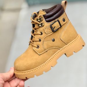 خرید اینترنتی قیمت بوت بچگانه طرح بغل سگک از Kids کد 4073003