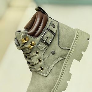 خرید اینترنتی قیمت بوت بچگانه طرح بغل سگک از Kids کد 4073003