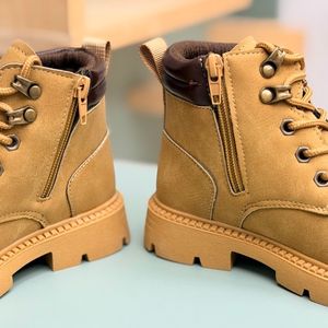 خرید اینترنتی قیمت بوت بچگانه طرح بغل سگک از Kids کد 4073003