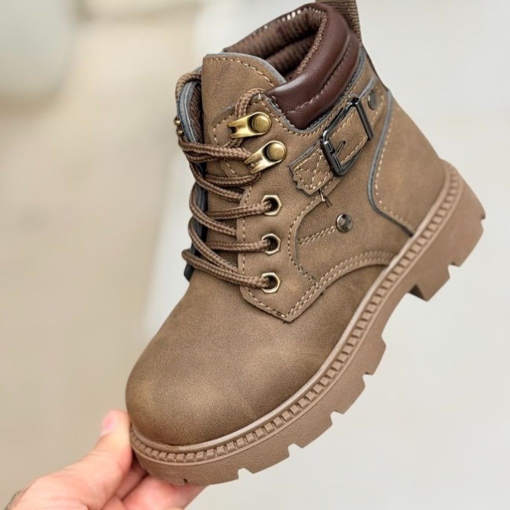 خرید انلاین بوت بچگانه طرح بغل سگک از Kids کد 4073003