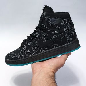 خرید انلاین کتونی ساقدار نایک جردن وان طرح کاز Nike Jordan1 Kaws