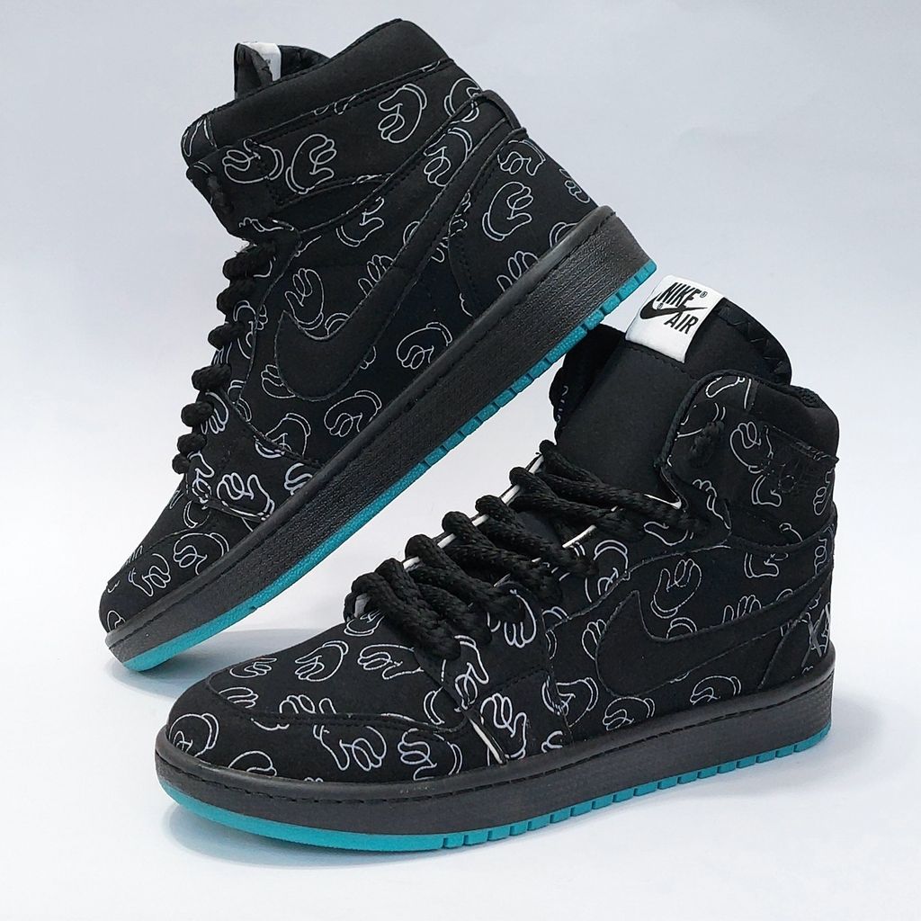 خرید انلاین کتونی ساقدار نایک جردن وان طرح کاز Nike Jordan1 Kaws