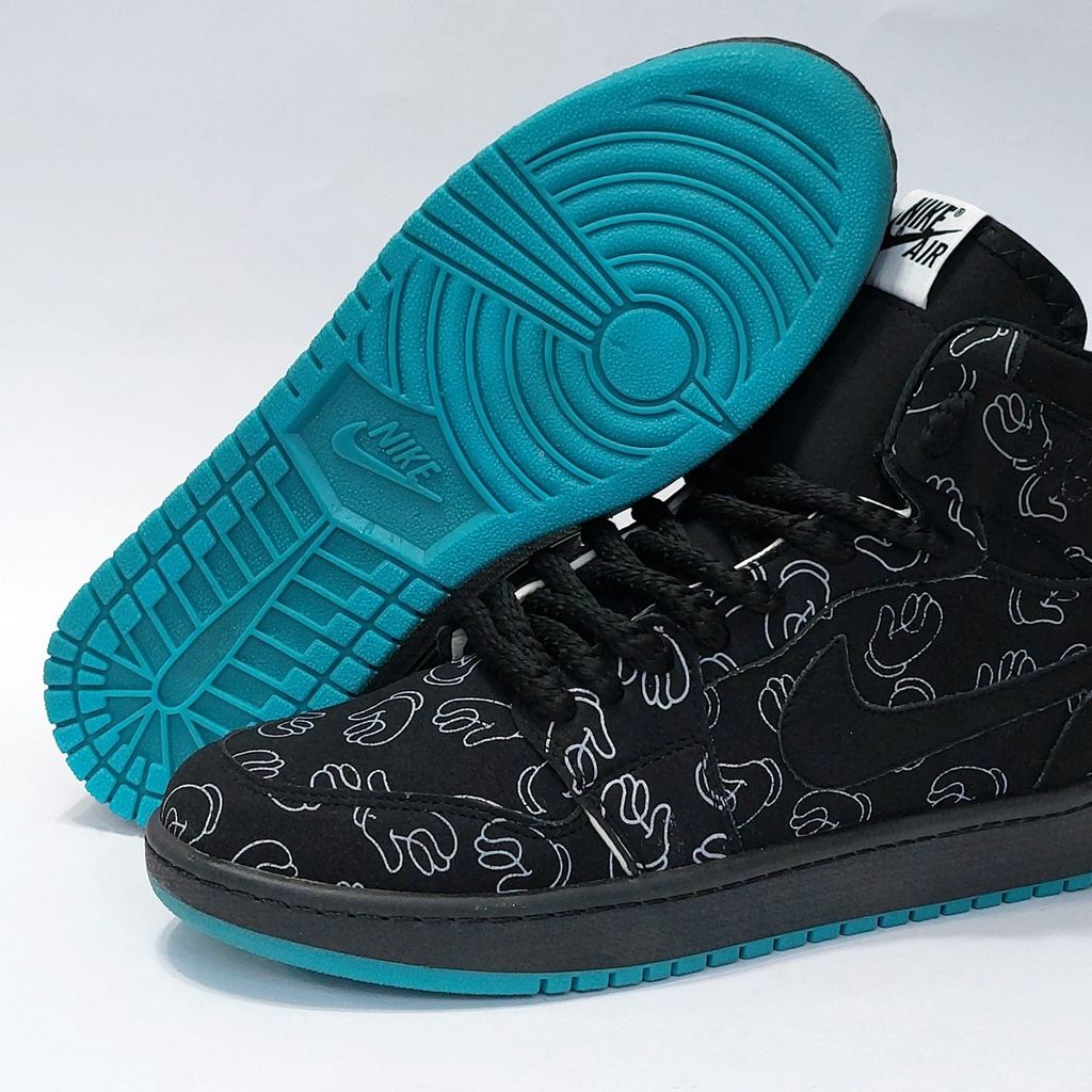 قیمت کتونی ساقدار نایک جردن وان طرح کاز Nike Jordan1 Kaws