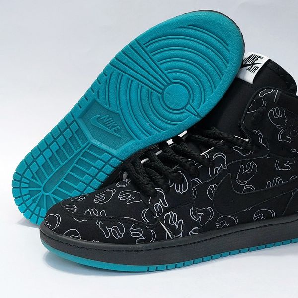 کتونی ساقدار نایک جردن وان طرح کاز Nike Jordan1 Kaws