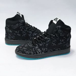 فروش اینترنتی کتونی ساقدار نایک جردن وان طرح کاز Nike Jordan1 Kaws