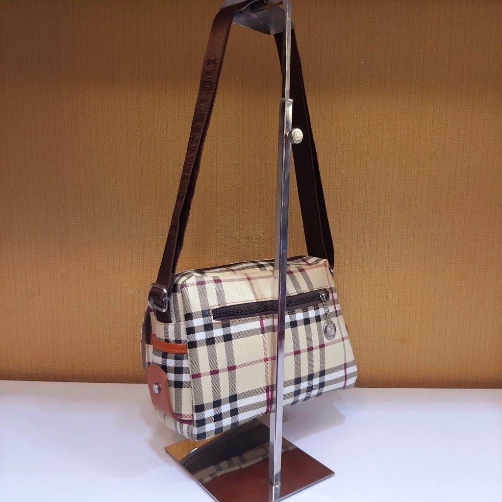 خرید اینترنتی کیف دوشی مدل Burberry