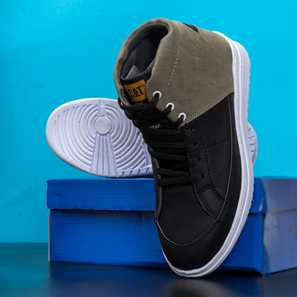 خرید انلاین کفش ساقدار مردانه مدل R88 ( در 3 رنگ بندی )