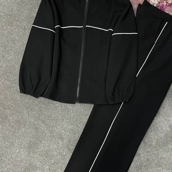 ست اسپرت آوان