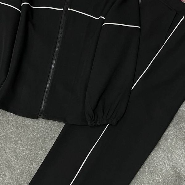 ست اسپرت آوان