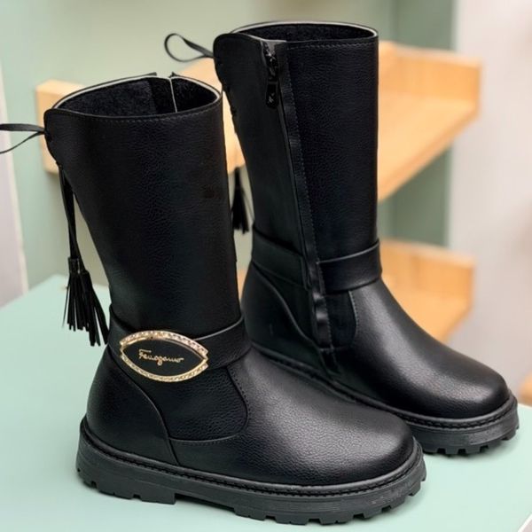 بوت بلند بچگانه چرمی نگینی کد 4080402