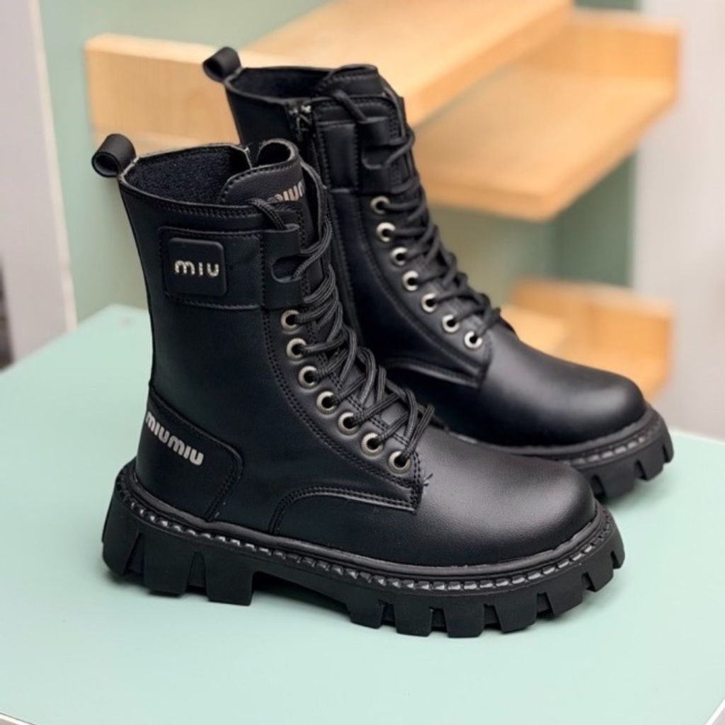 خرید آنلاین بوت بچگانه اسپرت طرح miu کد 4080403
