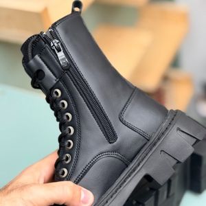 خرید اینترنتی بوت بچگانه اسپرت طرح miu کد 4080403