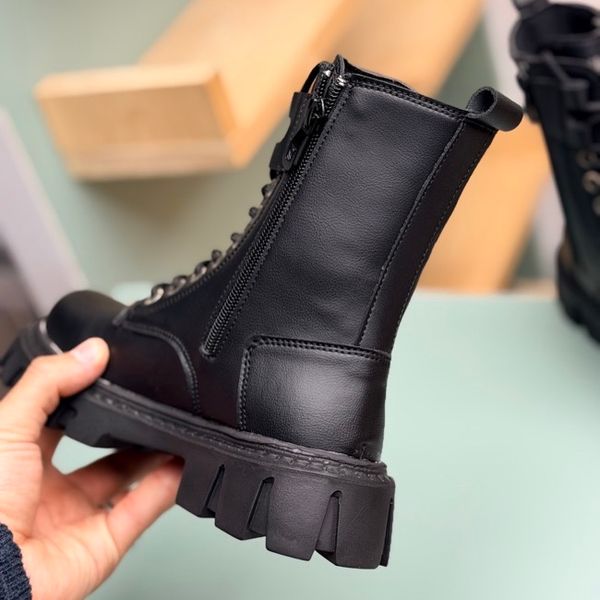 بوت بچگانه اسپرت طرح miu کد 4080403