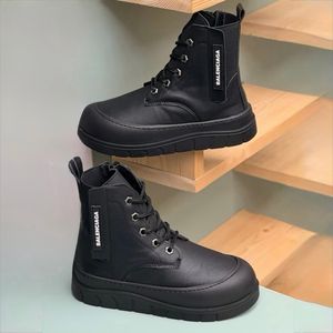 خرید اینترنتی قیمت بوت بچگانه اسپرت طرح بالنسیاگا کد 4080404