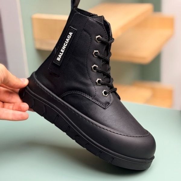 بوت بچگانه اسپرت طرح بالنسیاگا کد 4080404