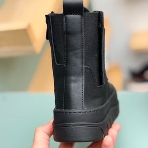 خرید اینترنتی قیمت بوت بچگانه اسپرت طرح بالنسیاگا کد 4080404