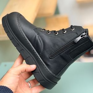 خرید اینترنتی قیمت بوت بچگانه اسپرت طرح بالنسیاگا کد 4080404