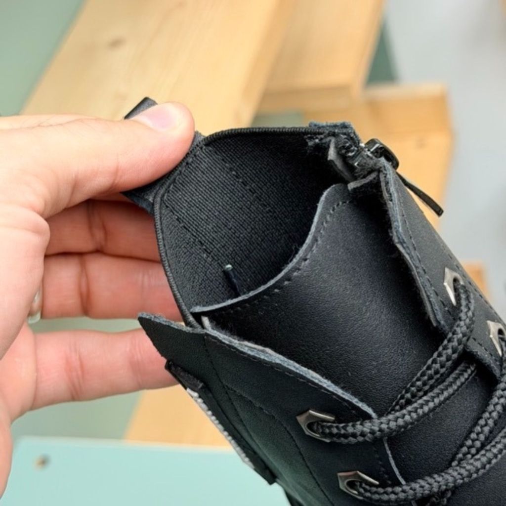 فروش اینترنتی بوت بچگانه اسپرت طرح بالنسیاگا کد 4080404