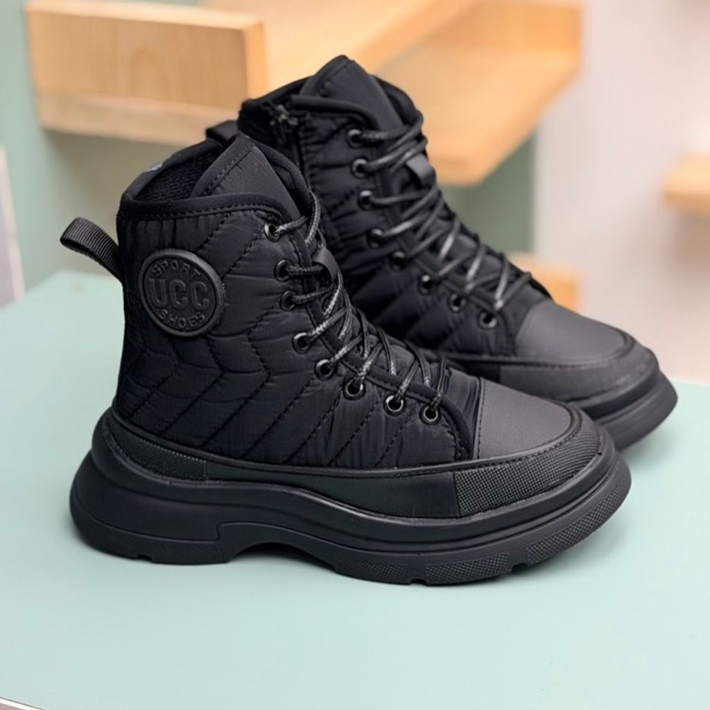 خرید اینترنتی قیمت بوت بچگانه پافری طرح الستار کد 4080405