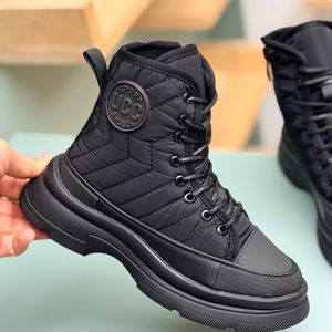 خرید اینترنتی قیمت بوت بچگانه پافری طرح الستار کد 4080405