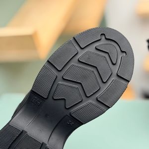 خرید اینترنتی قیمت بوت بچگانه پافری طرح الستار کد 4080405