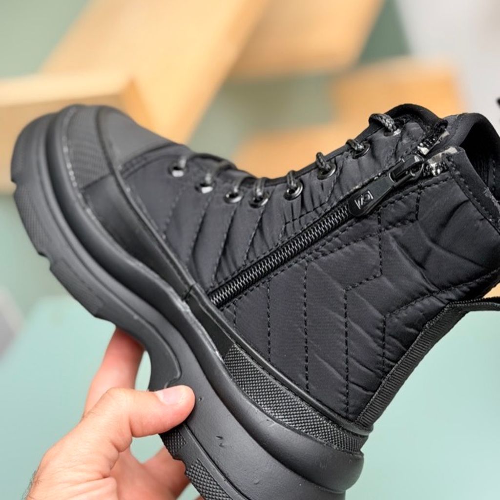 خرید اینترنتی قیمت بوت بچگانه پافری طرح الستار کد 4080405