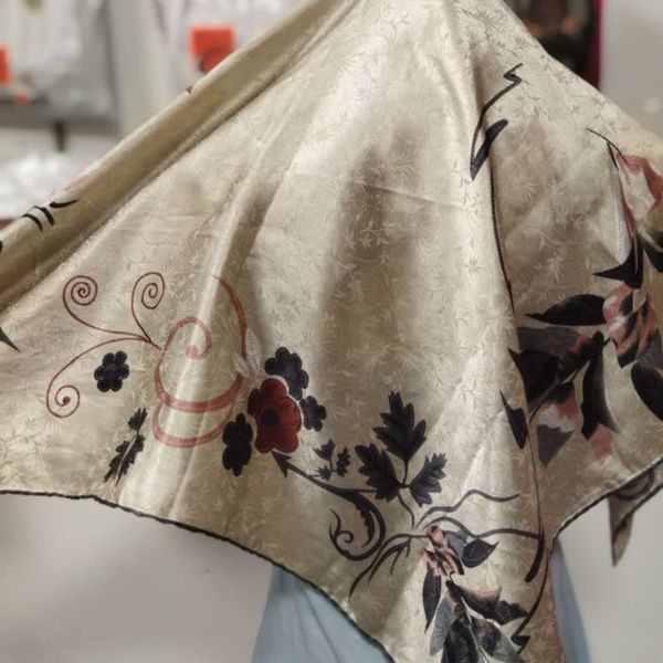 روسری ساتن زنانه