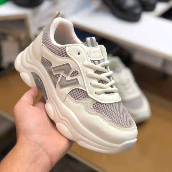 کفش نیوبالانس خارجی زنانه مدل KShoes رنگ سفید طوسی