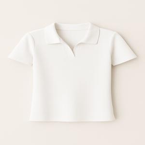 تی‌شرت زنانه نارین – مدل کلاسیک با طراحی یقه‌دار