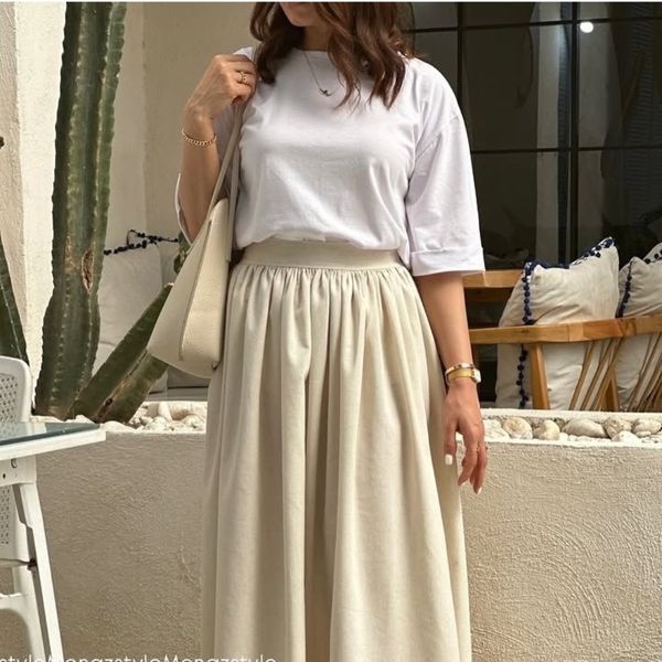 دامن زنانه لینن چین‌دار بلند پشت کمر کش