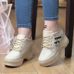 کفش مدل گلامور زنانه