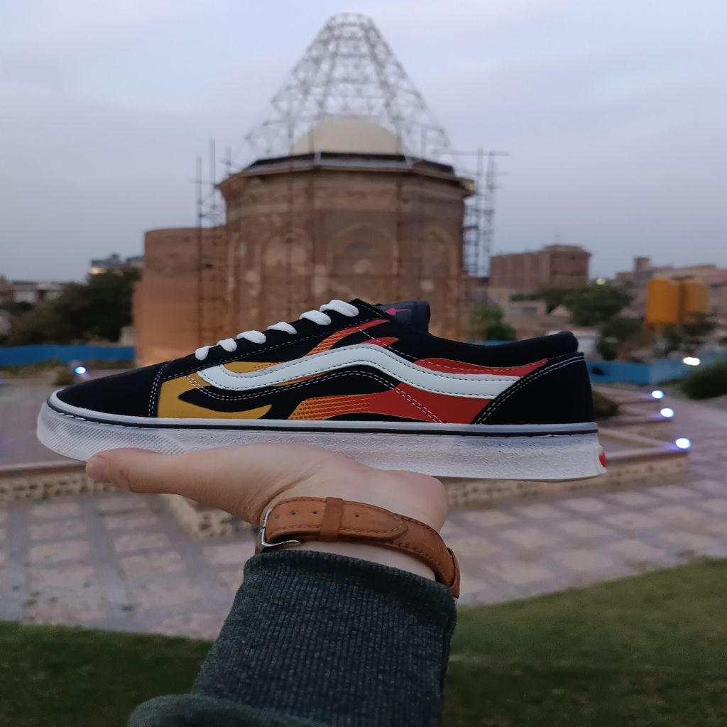 خرید آنلاین کتونی ونس اولداسکول آتشین مردانه