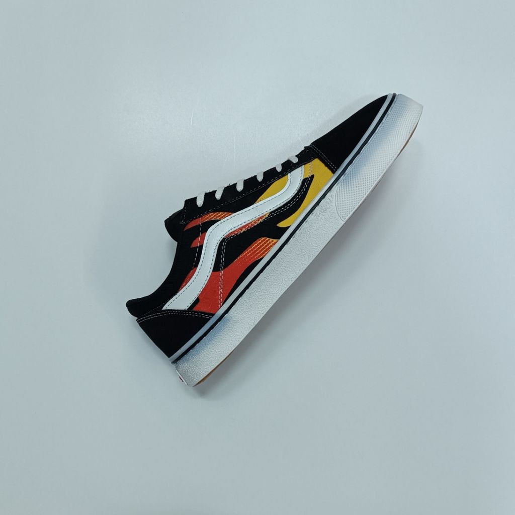 خرید آنلاین کتونی ونس اولداسکول آتشین مردانه