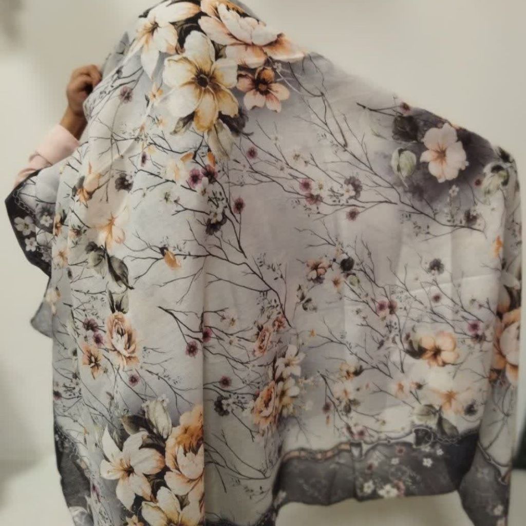 خرید انلاین روسری نخی گلدار