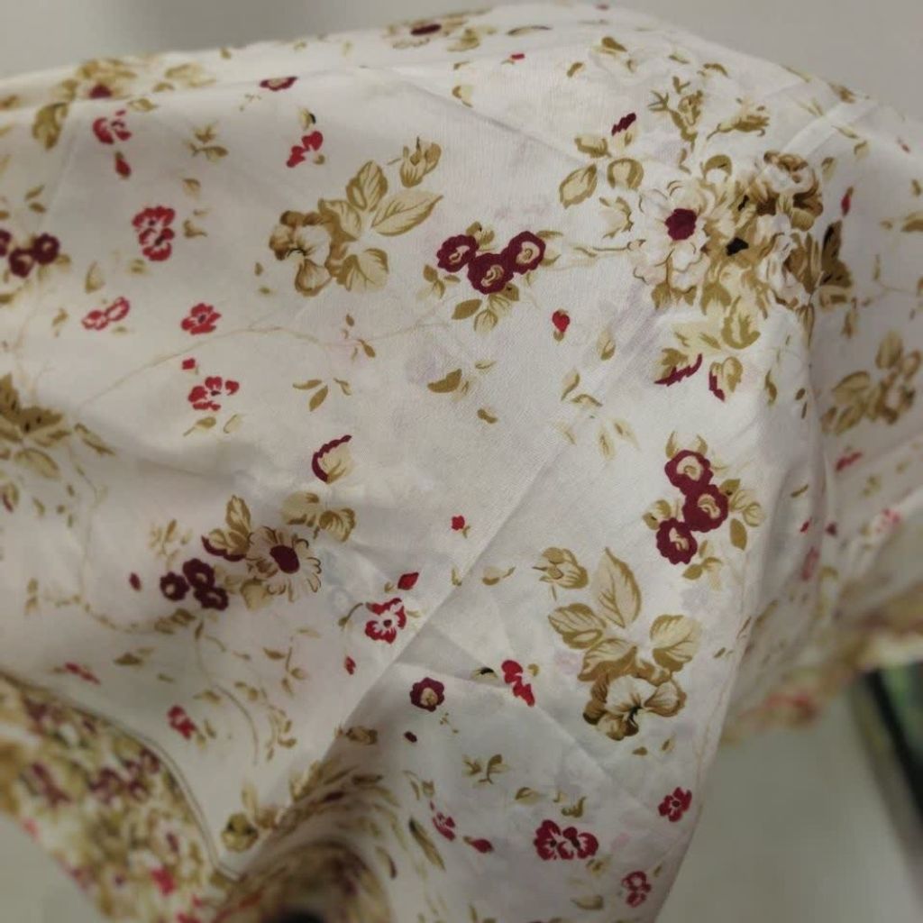 قیمت ارزان روسری نخی گلدار sa