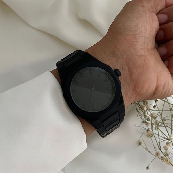 ساعت کربنی فول مشکی