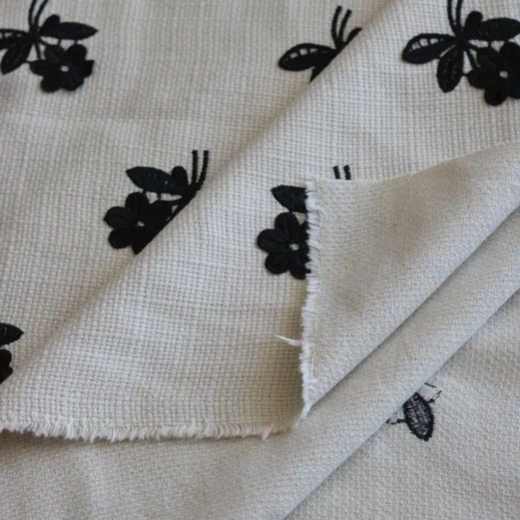 خرید آنلاین پارچه شنل گل برجسته