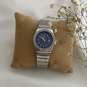 ساعت امگا  زنانه