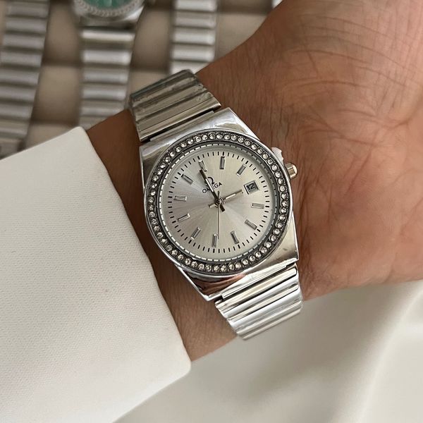 ساعت امگا  زنانه