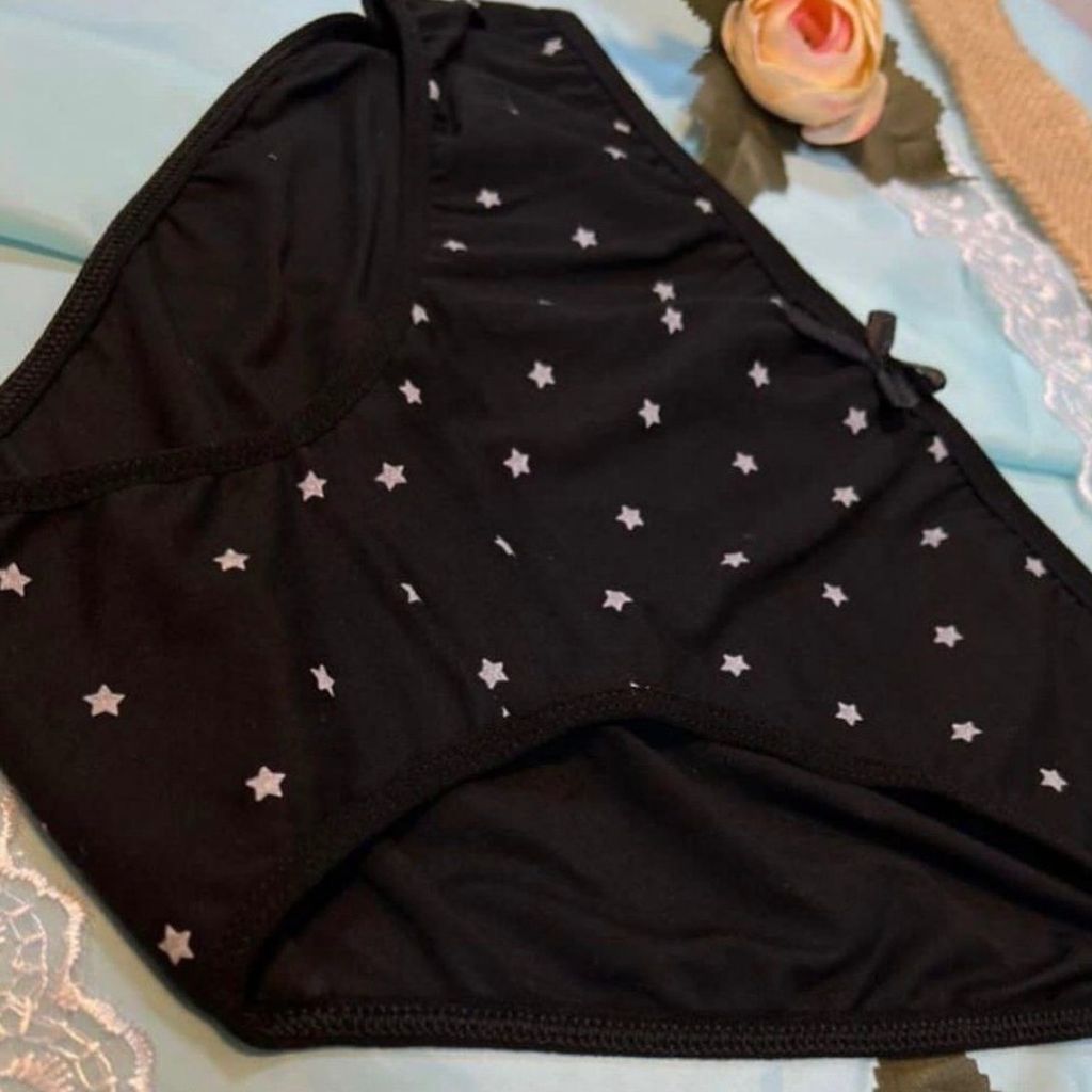 مشخصات لباس زیر زنانه