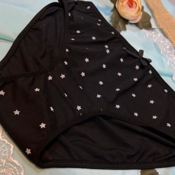 لباس زیر زنانه