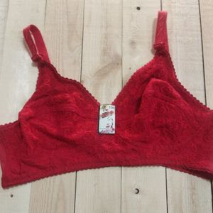 سوتین سایز بزرگ زنانه