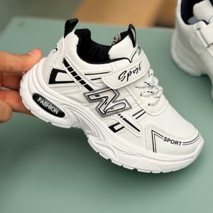 خرید اینترنتی قیمت کتونی بچگانه طرح نیوبالانس فشن از Toobaco کد 4080501