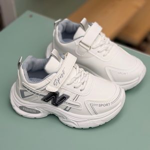 خرید اینترنتی قیمت کتونی بچگانه طرح نیوبالانس فشن از Toobaco کد 4080501