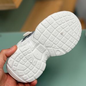 خرید اینترنتی قیمت کتونی بچگانه طرح نیوبالانس فشن از Toobaco کد 4080501