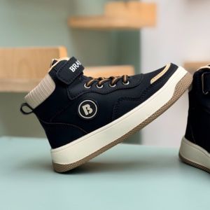 فروش اینترنتی کتونی بچگانه نیم ساق طرح Brave از AMG کد 4080502