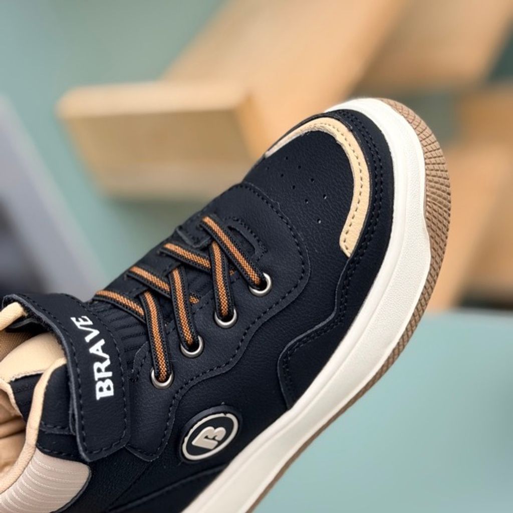 خرید اینترنتی قیمت کتونی بچگانه نیم ساق طرح Brave از AMG کد 4080502